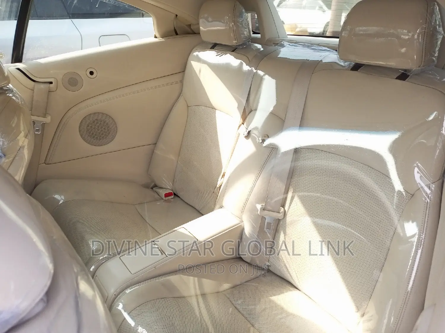Lexus IS 350 C 2010 Red