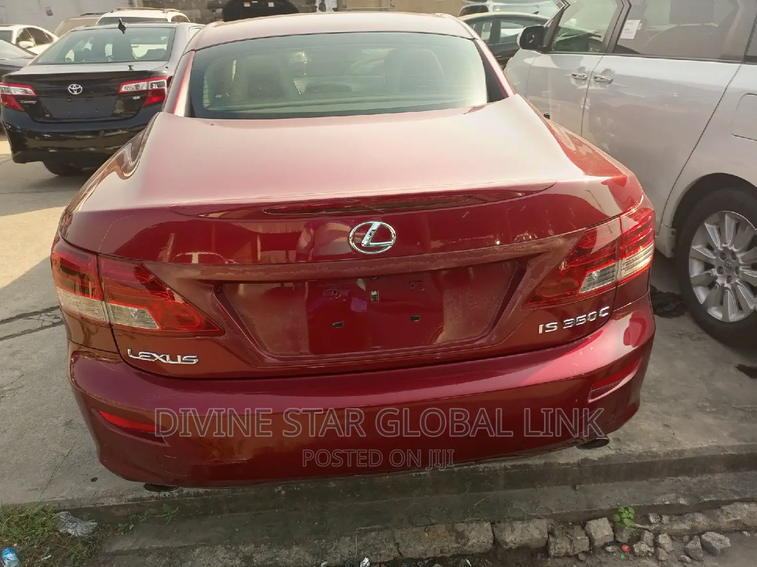 Lexus IS 350 C 2010 Red
