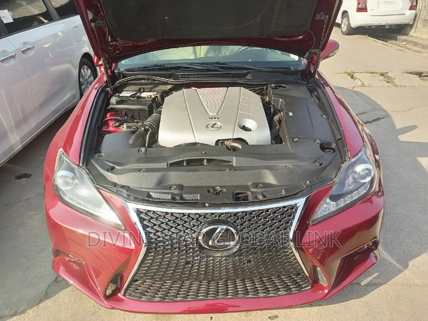 Lexus IS 350 C 2010 Red