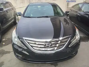 Hyundai Sonata 2014 Black