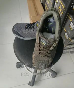 Econila Safety Jogger Shoe