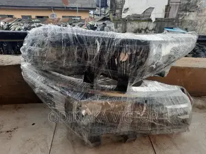 Headlamp Toyota Corolla 2015 Model Europe