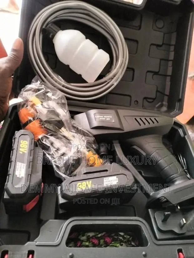Portable Cordless Rechargeable High Pressure Washer 98v