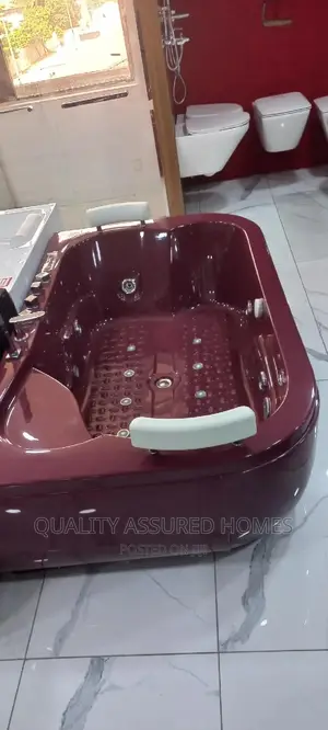 Double Jacuzzi Sweethome