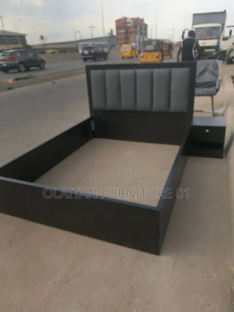 Bedframe 41⁄2/6feet