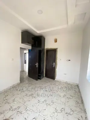 2bdrm Apartment in Ikate, Lekki for rent
