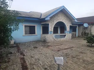4bdrm Bungalow in Port-Harcourt for rent
