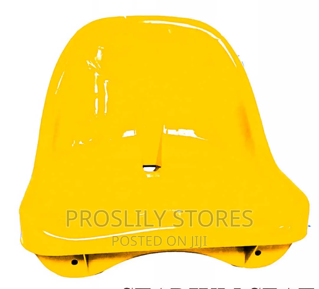 Plastic Medium Back Stadium Seat