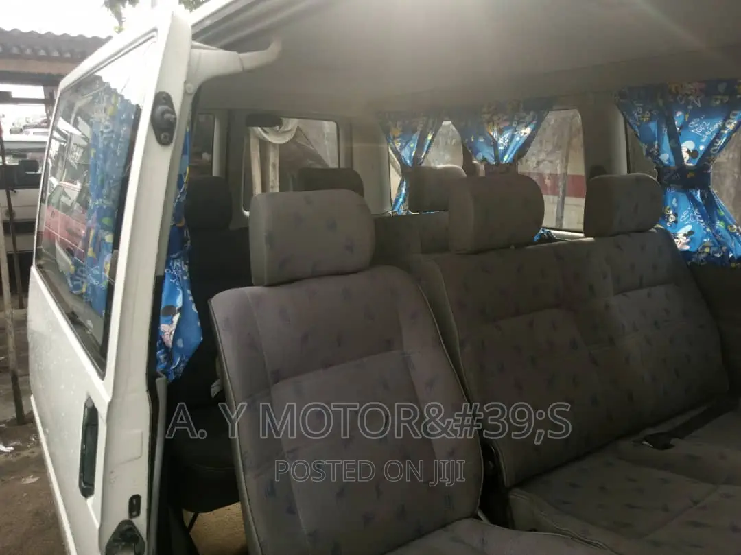 Volkswagen Transporter 2003 Silver