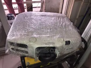 Epson Eb-G6370 7000 Lumens Wuxga Projector