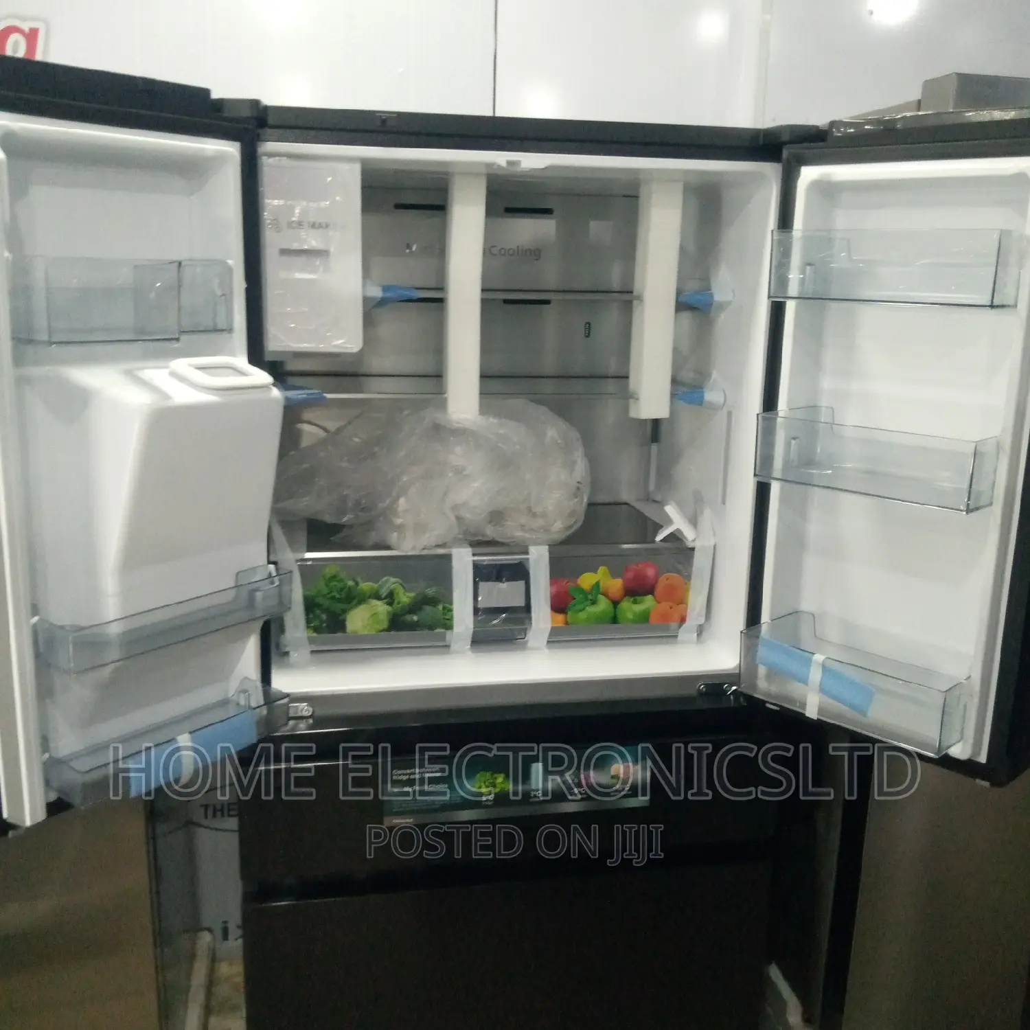 Hisense Refrigerator Sides By Side 560 Liters With Ice Maker