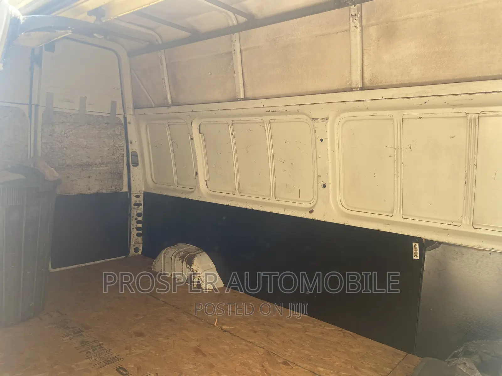 Ford Transit 2011 White