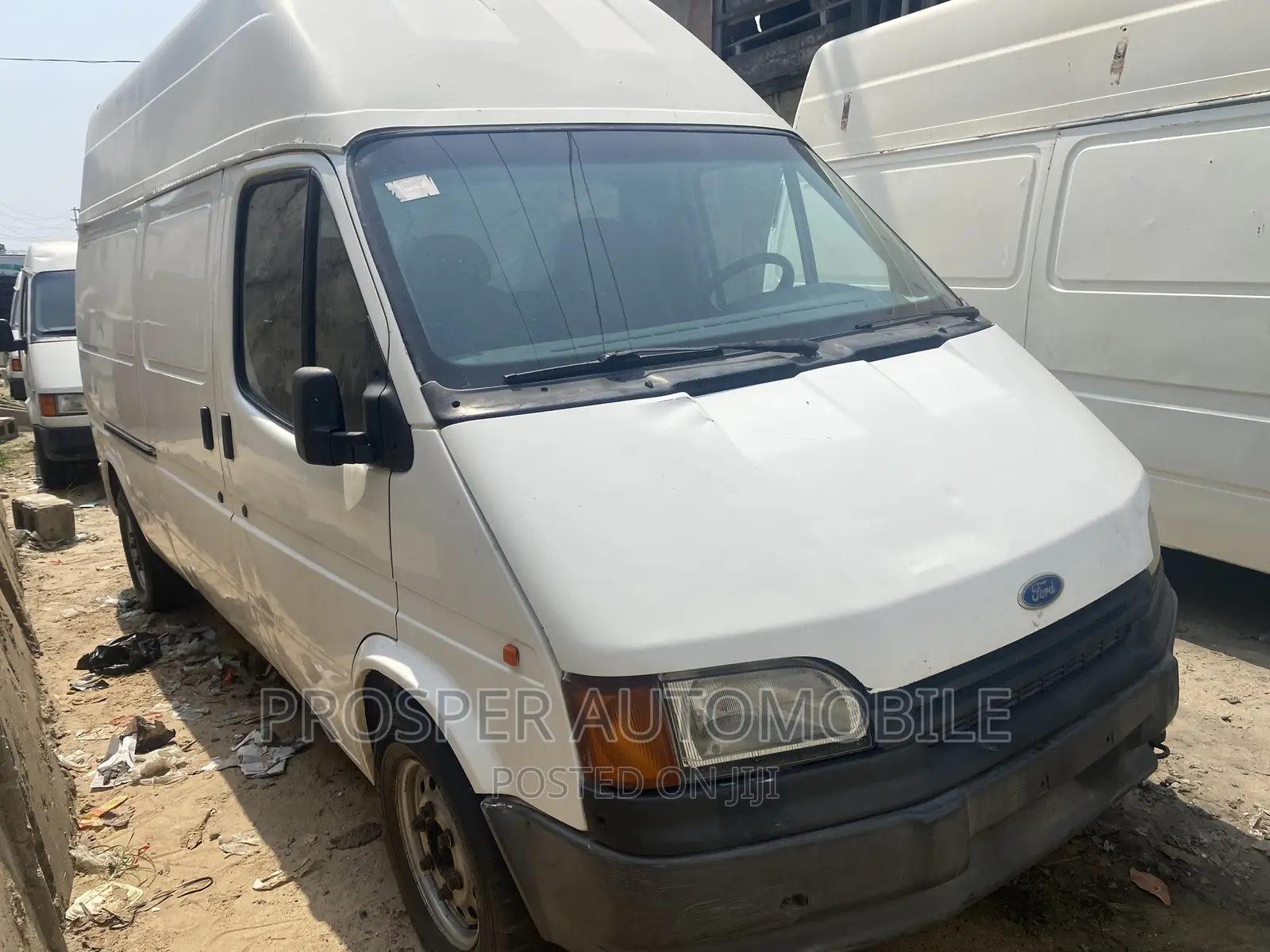Ford Transit 2011 White