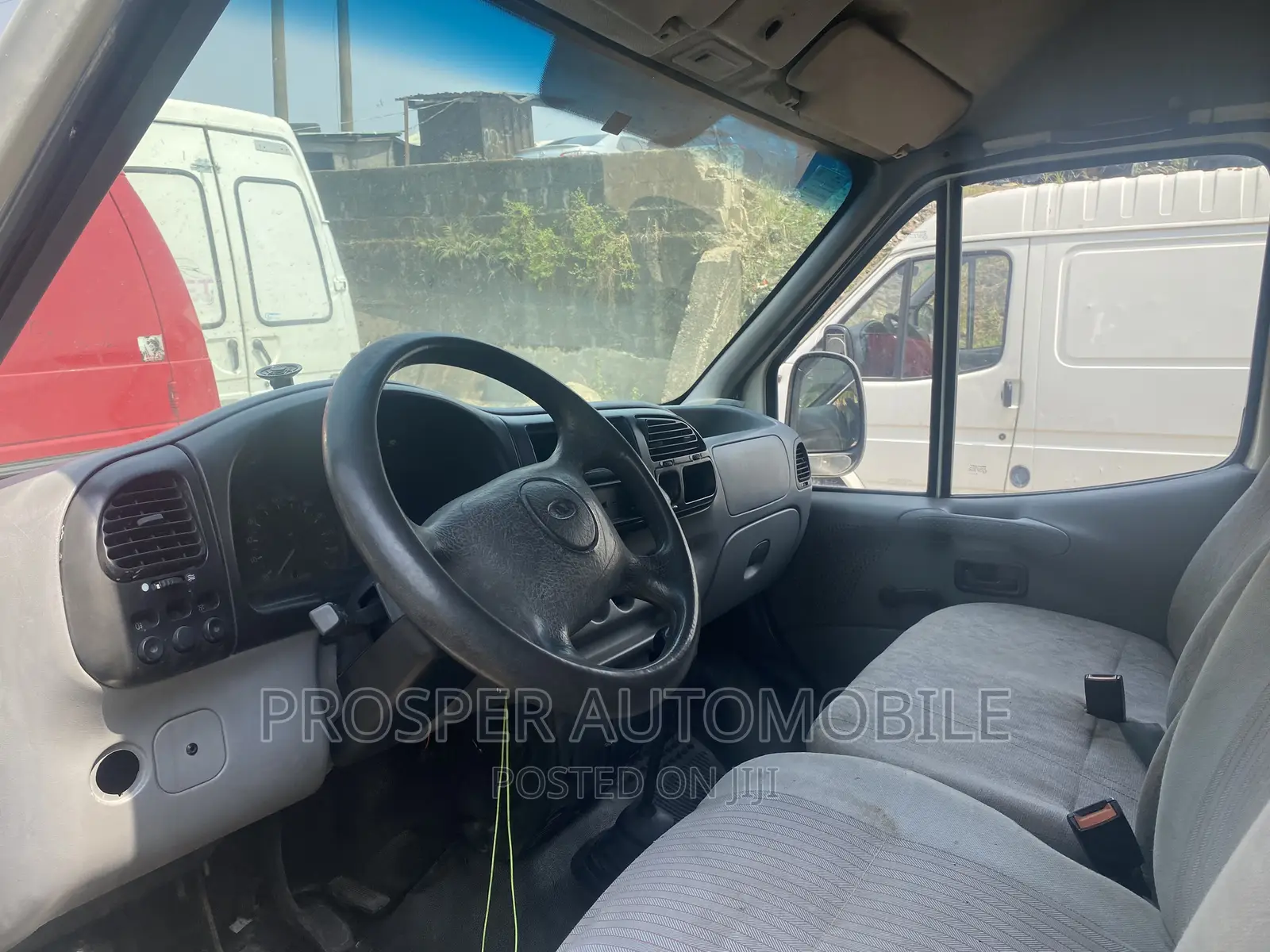 Ford Transit 2010 White