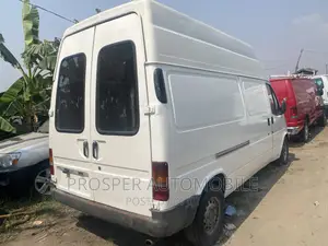 Ford Transit 2010 White