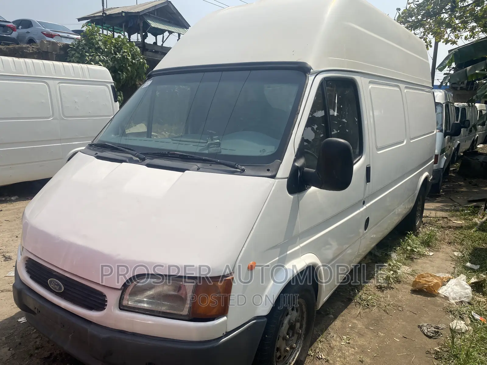 Ford Transit 2010 White