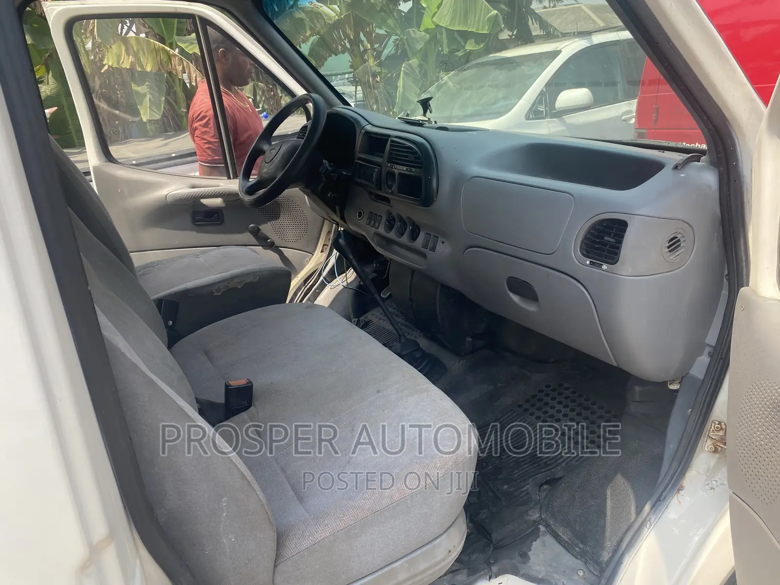 Ford Transit 2010 White