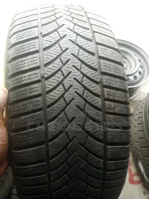 235/55r17 Tokunbo. Tires