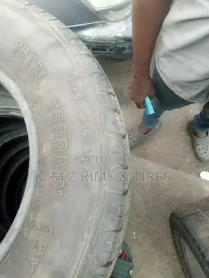 235/70r16 Tokunbo Tires