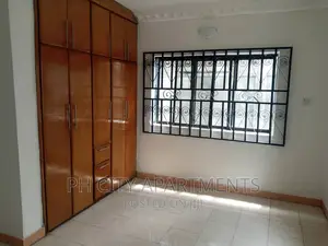 4bdrm Duplex in Rumuebekwe Estate, Port-Harcourt for rent