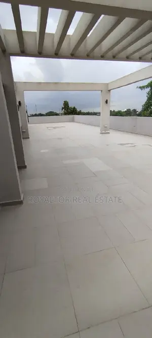 3bdrm Block of Flats in Royaltor, Benin City for rent