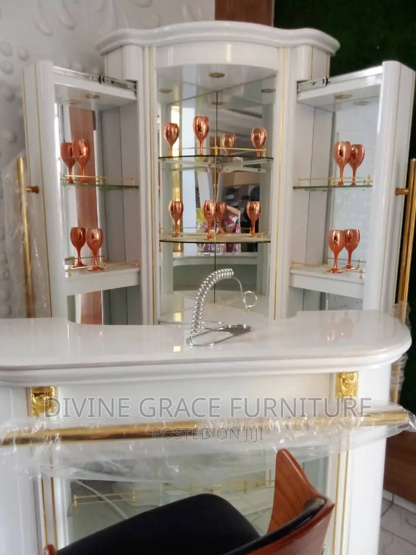 Adjustable Wine Bar
