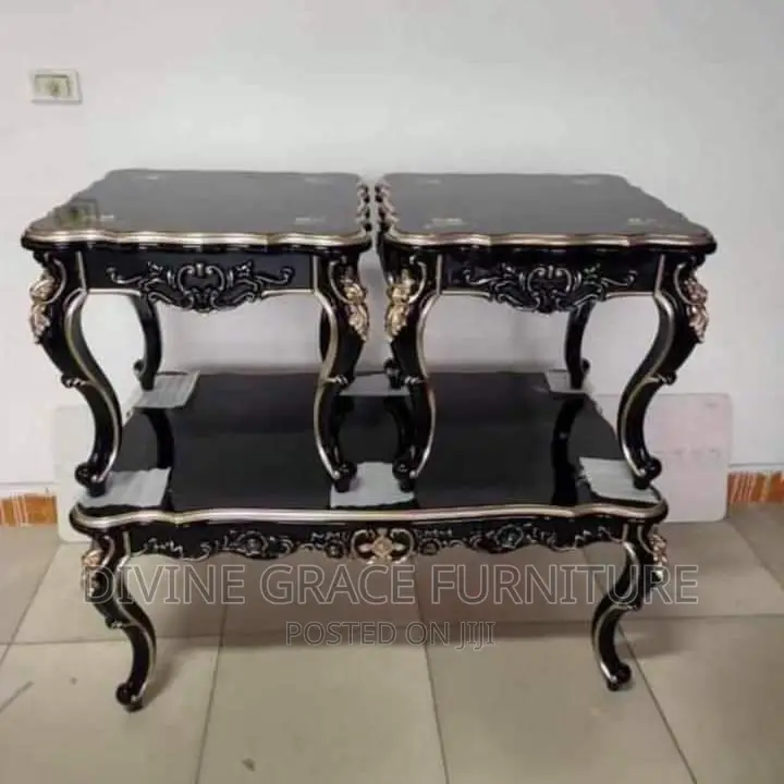 Royal Center Table With
