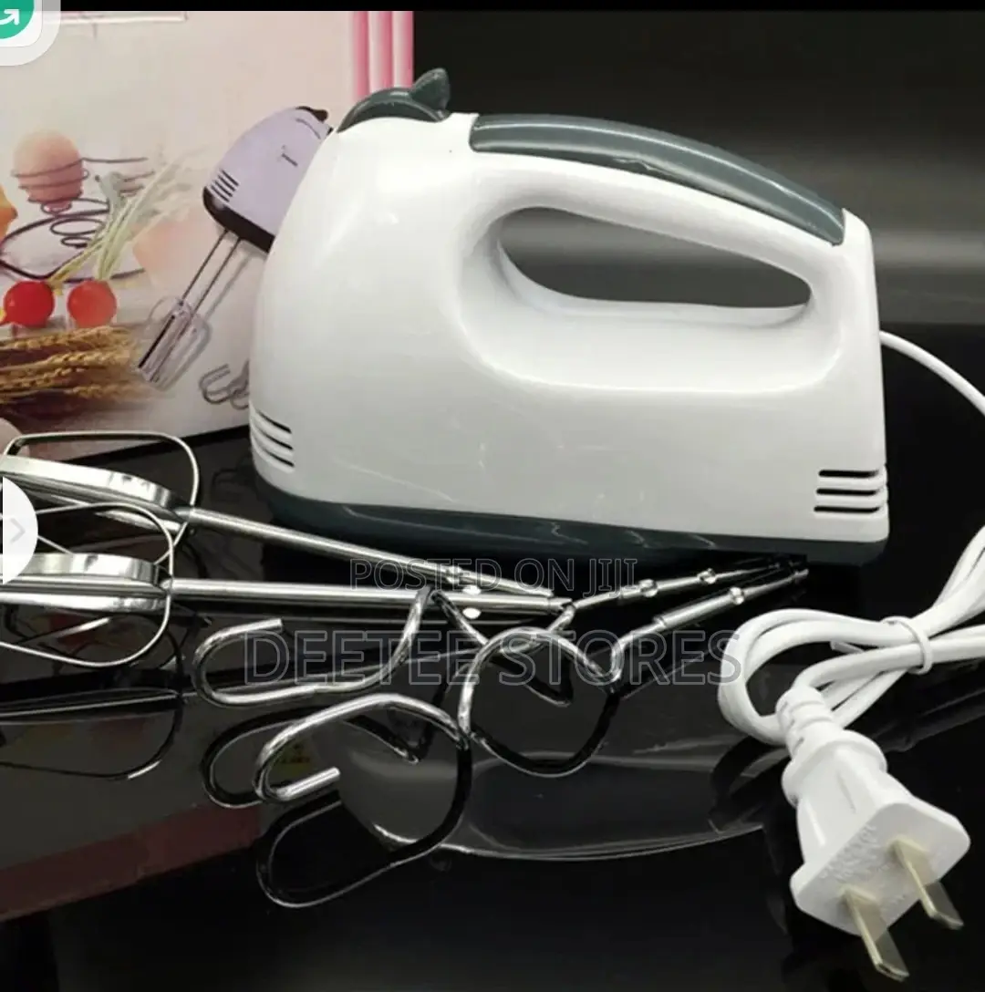 A 7-Speed Hand Mixer