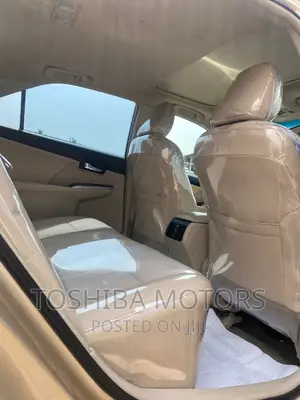 Toyota Camry 2013 Gold