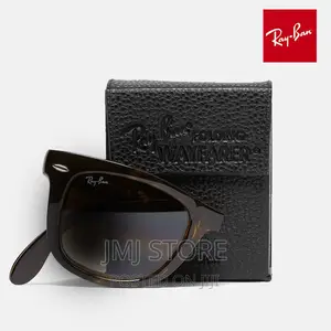Ray Ban Foldable Wayfarer Tortoise Shell