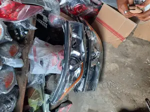 Headlamp Toyota Highlander 2015 Model