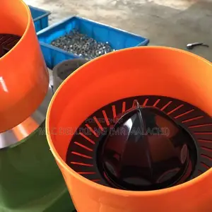 Orange Semiautomatic Juicer/Citrus Juicing Machine(Universal