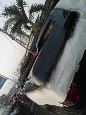 Boot Cover Carriboi for Toyota Hilux :