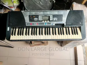Yamaha PSR 350 Keyboard