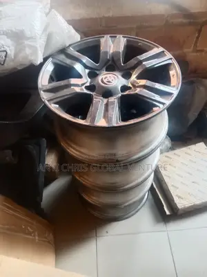Sent of Rim for Toyota Hilux Used One Pafect Okay
