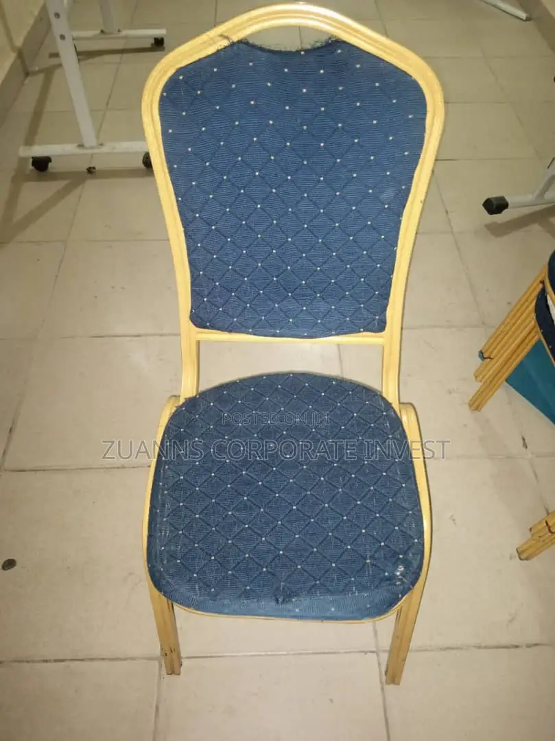 Discovery Banquet Chair