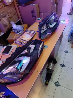 Touareg Headlights 2013