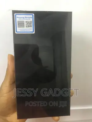 New Samsung Galaxy S22 Ultra 5G 128 GB