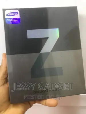 New Samsung Galaxy Z Fold 3 256 GB