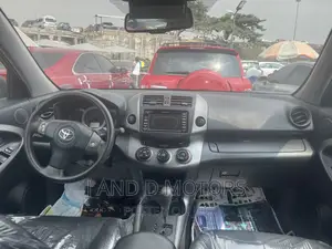 Toyota RAV4 Limited 2011 Red