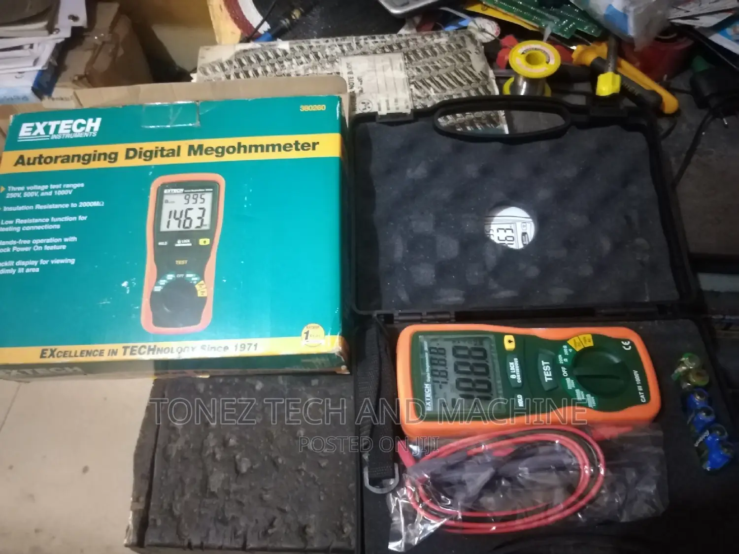 Digital Megohmeter(380260)