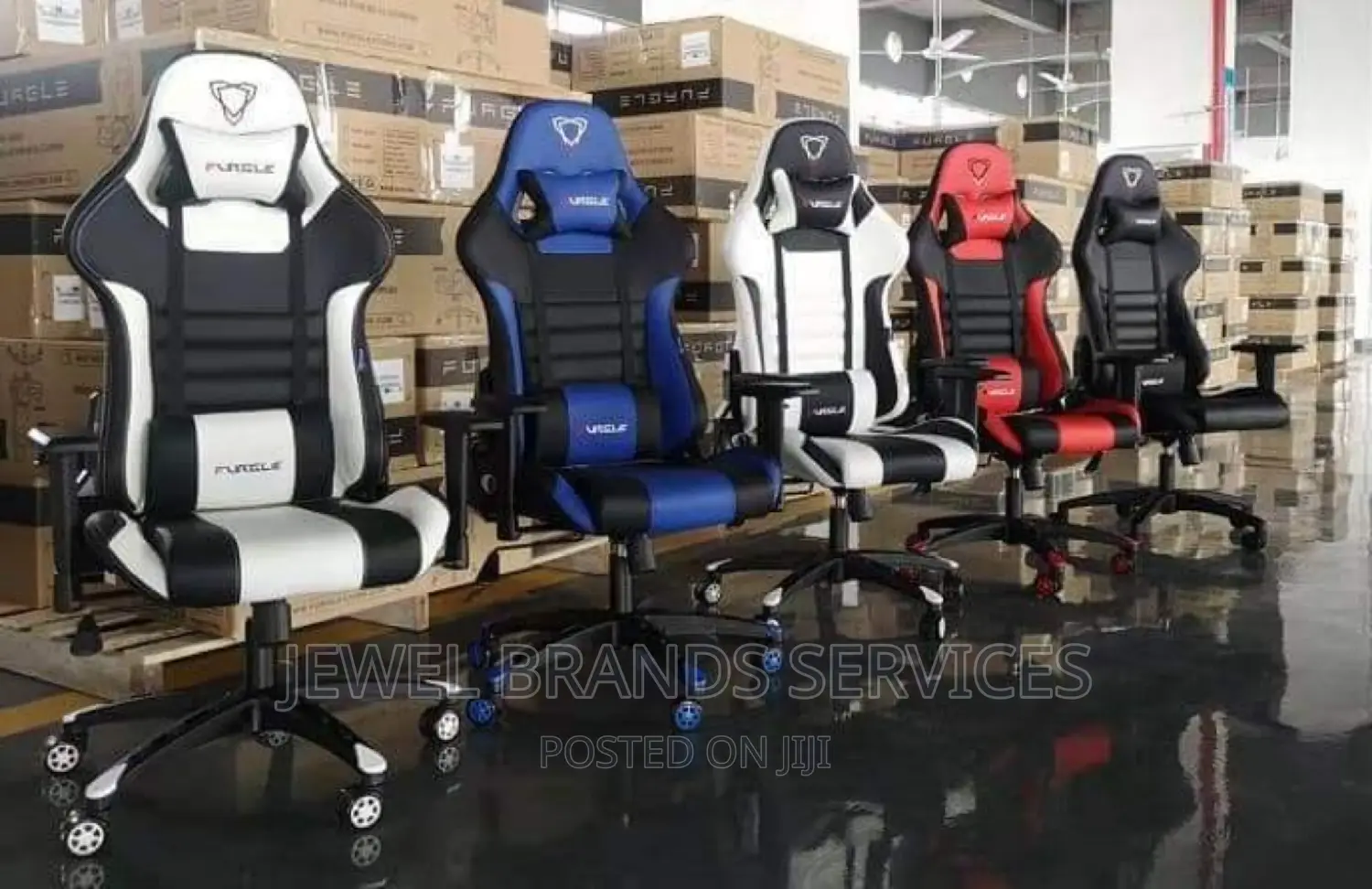 Gaming Chair With Footrest