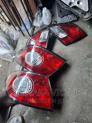 Back Light Lexus Es 330 2003 Model