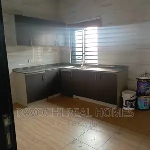 3bdrm Apartment in Ologolo, Lekki for rent