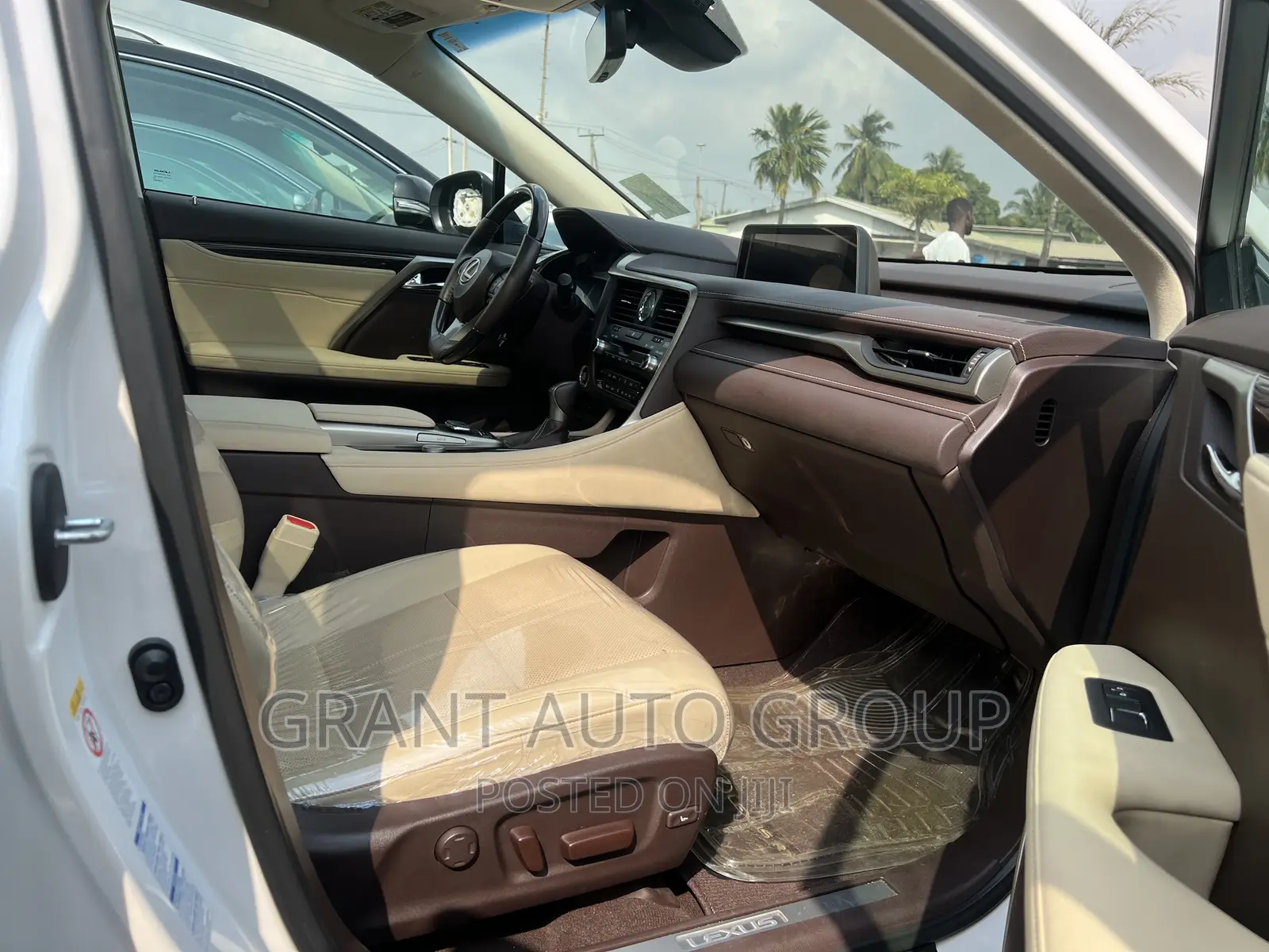 Lexus RX 350 AWD 2017 White