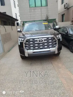 Toyota Tundra 2022 Black