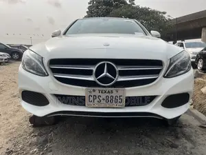 Mercedes-Benz C300 2016 White