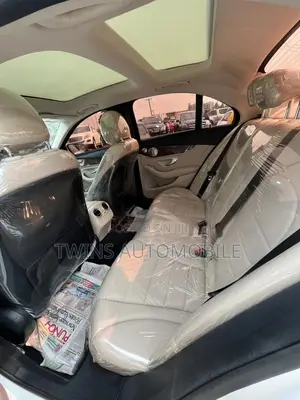 Mercedes-Benz C300 2016 White