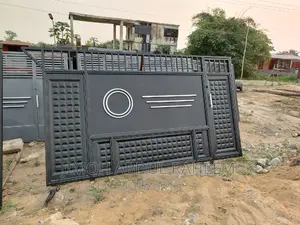 Matt Entrance Gate