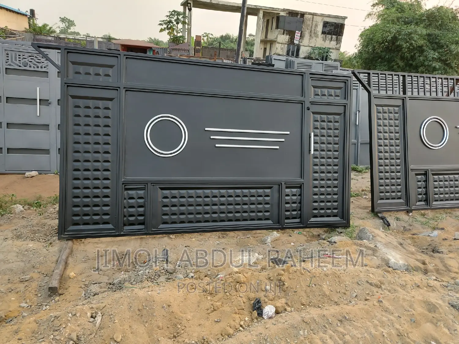 Matt Entrance Gate